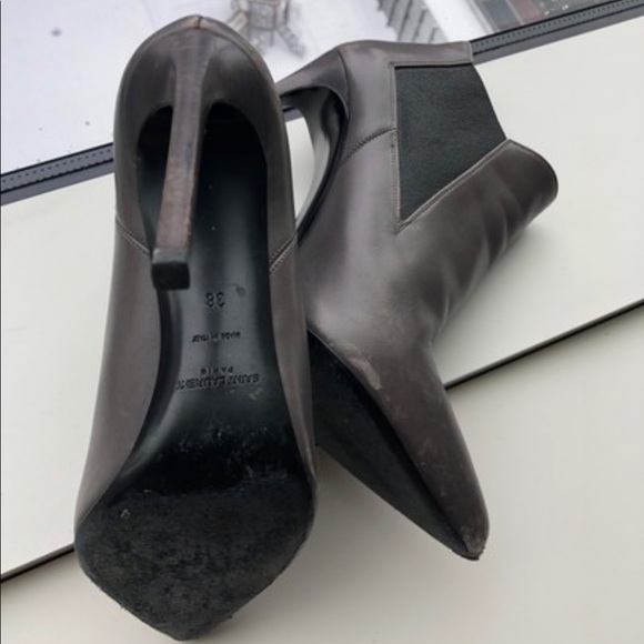 Saint Laurent Pointed Booties - Picture 5 of 12